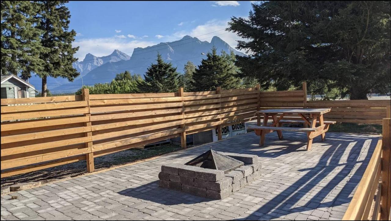 Mountainview -Privatechalet Sleep7- 5Min To Dt Vacation Home Canmore Exterior foto